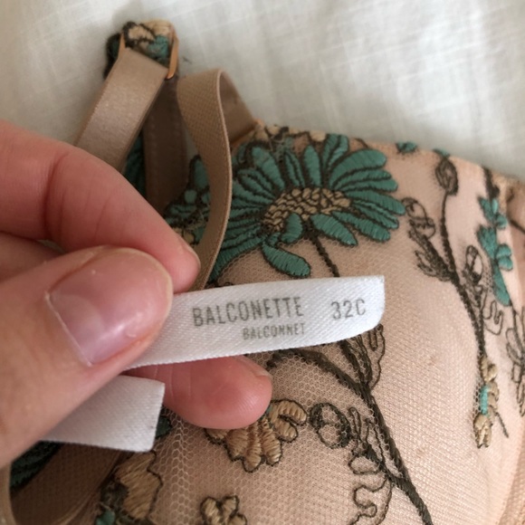 gorgeous bralette - Picture 4 of 4